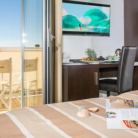 ホテル Excelsior 4*